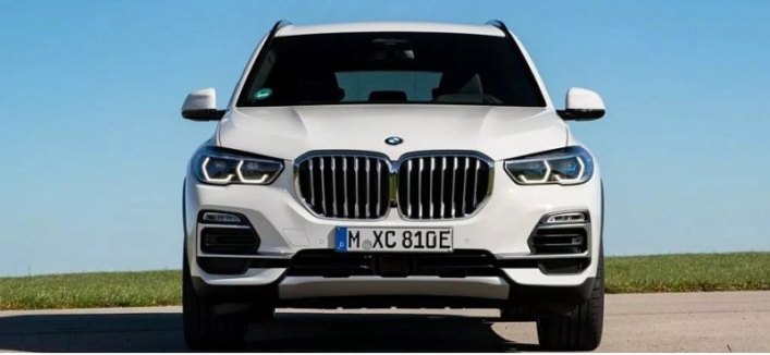 Компания BMW отзывает кроссоверы BMW X5 из-за проблем с водительским сиденьем