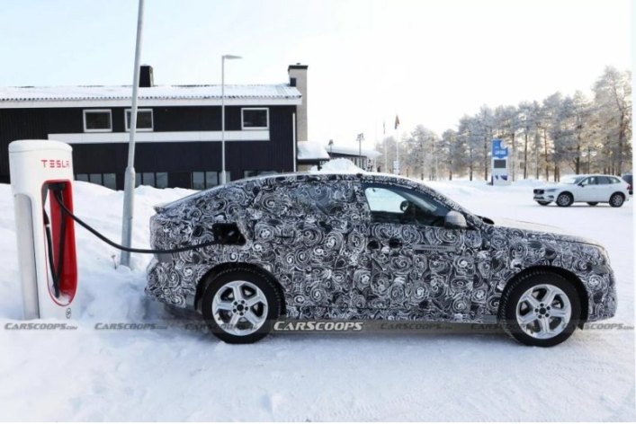 Известно, что BMW работает над совершенно новым X2, который откажется от своего хэтчбека в пользу…