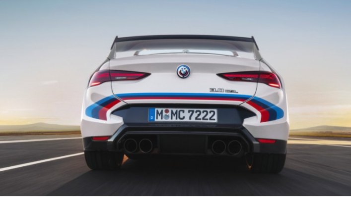 В основе современного 3.0 CSL лежит настроенная версия 3,0-литрового рядного шестицилиндрового…