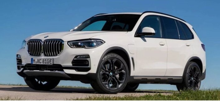 Компания BMW отзывает 235 кроссоверов BMW X5 2023 года из-за подголовников второго ряда