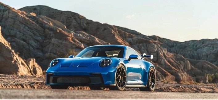 В драг-рейсинге сошлись BMW M4 CSL и Porsche 911 GT3