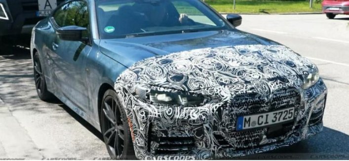 Купе BMW 4-Series получило легкий апгрейд для модели 2025 года
