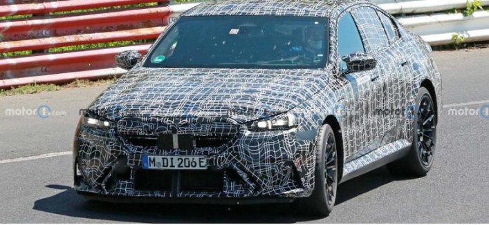 BMW M5 следующего поколения был замечен на Нюрбургринге