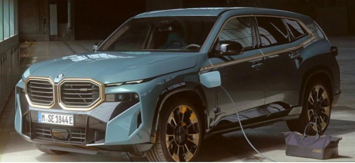 В России запустили продажи гибридных BMW из параллельного импорта