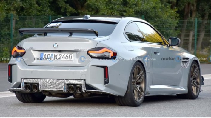 BMW ограничивает максимальную скорость M2 до 250 км/ч, но дополнительный «пакет» M Driver’s Package…