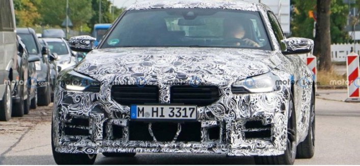 BMW M2 xDrive дебютирует в 2026 году с большей мощностью и без МКПП