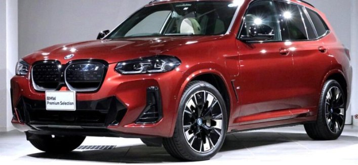 В России запустили продажи премиального электрокара BMW iX3