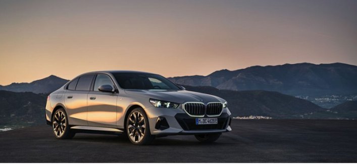 В России стартовали продажи нового поколения BMW 5-Series в кузове G60