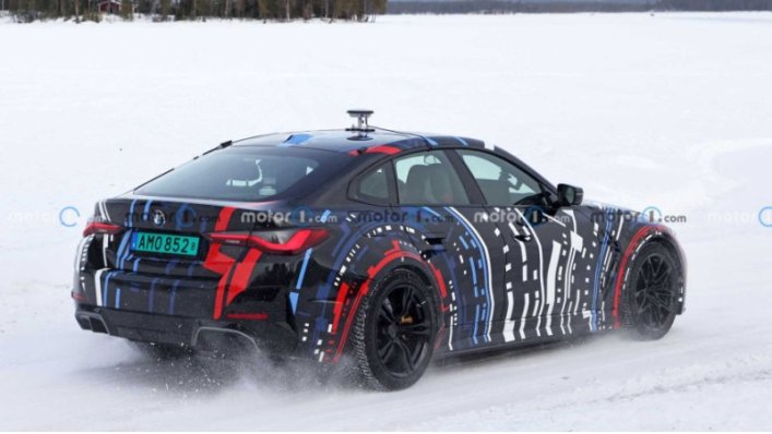 BMW уже предлагает ряд электрических моделей M Performance, включая i4 M50, i5 M60, iX M60 и i7…
