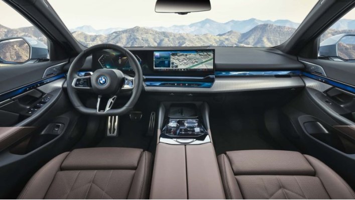 В будущем до нас доберутся китайские версии BMW 5-Series, которые могут предложить более доступные…