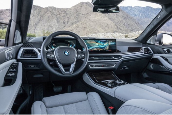 Полноприводный BMW X5 получает 286-сильный 3-литровый дизель, сочетающийся с 8АКПП. В арсенале…