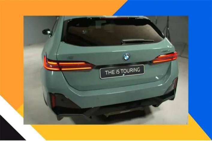 Дизайн задней двери общий с новым Series 5 Touring, за исключением нижней части.  Новый BMW i5…