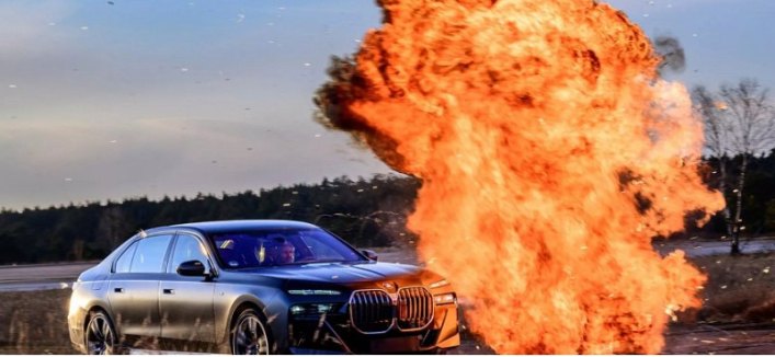 BMW научит вас водить бронированные автомобили, как Джейсон Стэтхэм