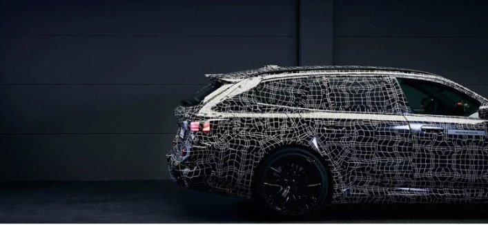 BMW M5 нового поколения сможет ездить на электричестве