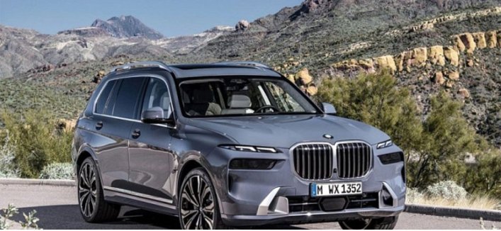 Российские дилеры предложили клиентам новые кроссоверы BMW X7 и X5
