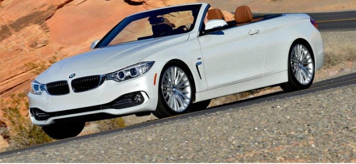 В российских автосалонах появился кабриолет BMW