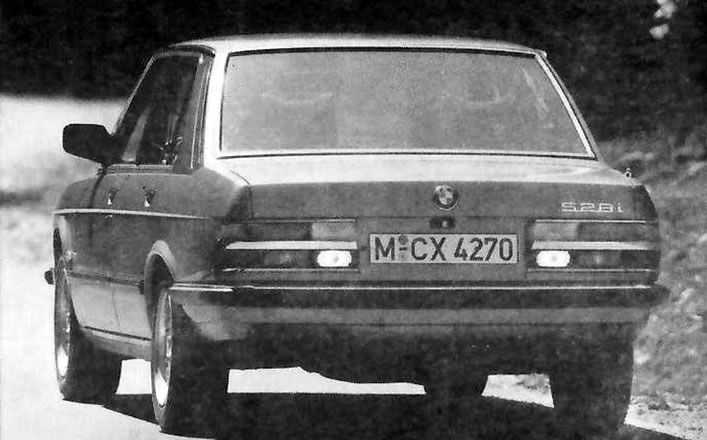 Обе модели производились с апреля 1981 г. до декабря 1987 г. BMW 525i был выпущен в 54 063…