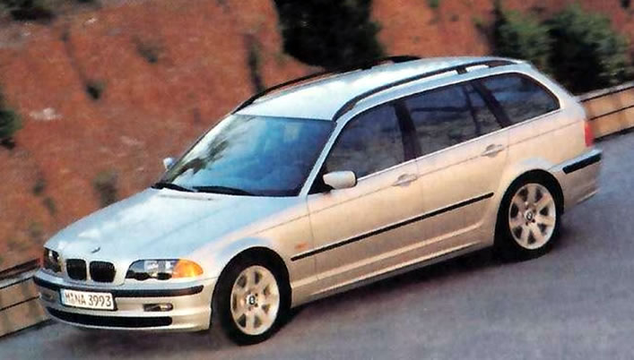 Дебют новых моделей touring 3-й серии состоялся в сентябре 1999 г. презентацией моделей 318i. 320i.…