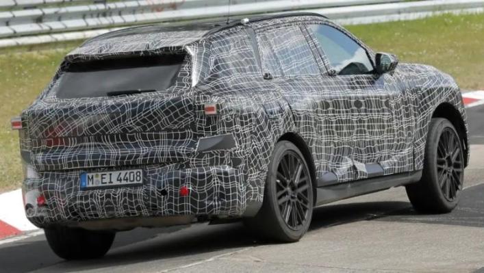 Известно, что совершенно новый BMW X5 будет построен на уже используемой платформе CLAR. Несмотря…