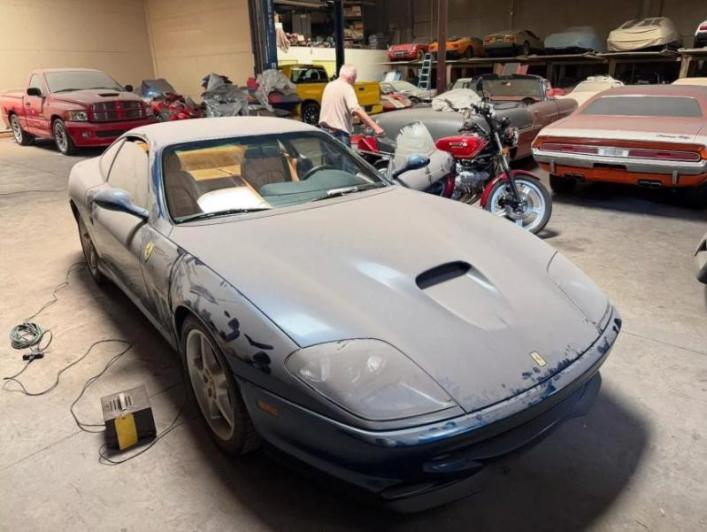 Ferrari 550 Maranello 2000 года