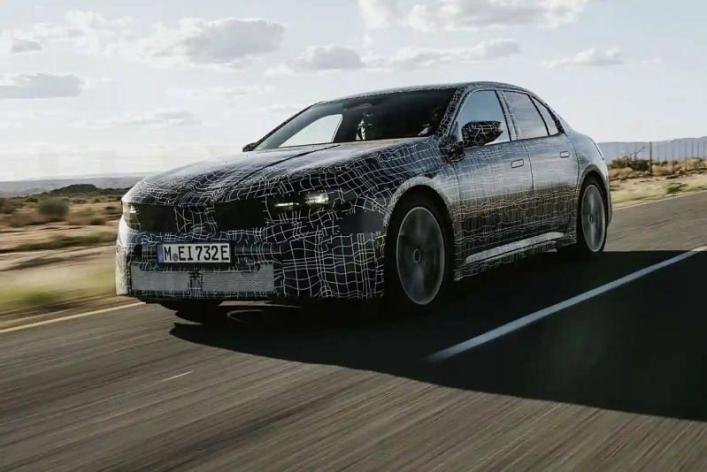 BMW i3 2026: вызов Tesla – как «Neue Klasse» изменит рынок электрокаров