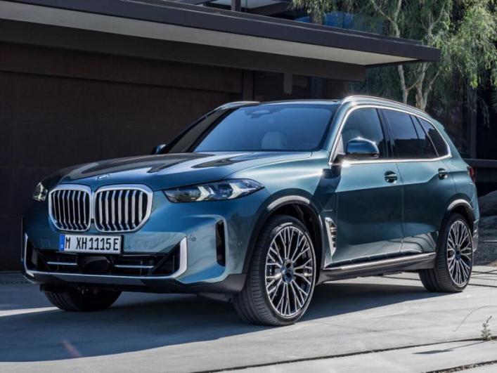 Чтобы вернуть лидерство в премиум-сегменте рынка России, BMW потребовалось почти три года