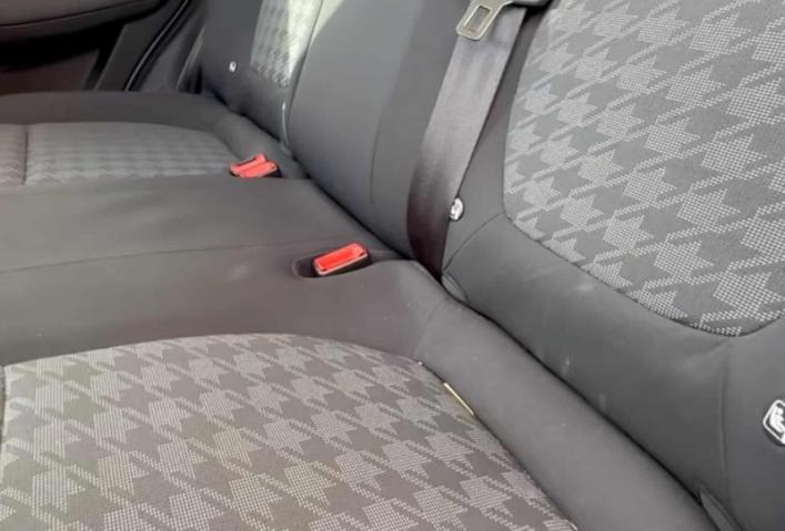 Скриншот с канала Desguacemotocoche