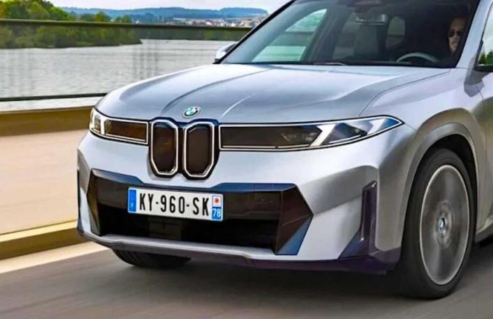 Новый BMW X1 раскрылся в подробностях, но пока неофициальных