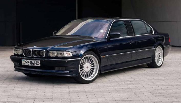 BMW L7 1999, выставленный на продажу в США