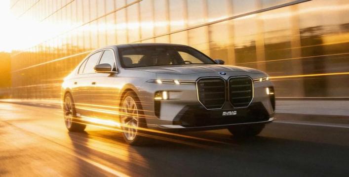 Рестайлинговый BMW 7-Series (рендер)