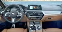 BMW G30, ентеријер