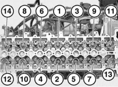 23. Выверните болты.