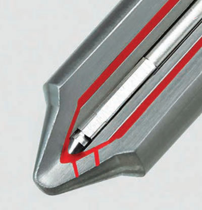 Поскольку игла в распылителе ничем не уплотняется, некоторое количество топлива просачивается между…