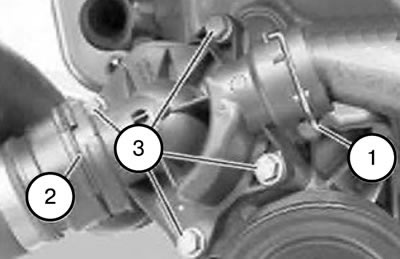 17. Оттянуть фиксаторы (1 и 2).