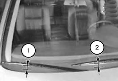 1. 66±1,5 mm. 2. 61±1,5 mm.